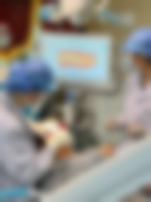 二、阜阳颍州美欧口腔门诊部医生团队，打造专精诊疗服务