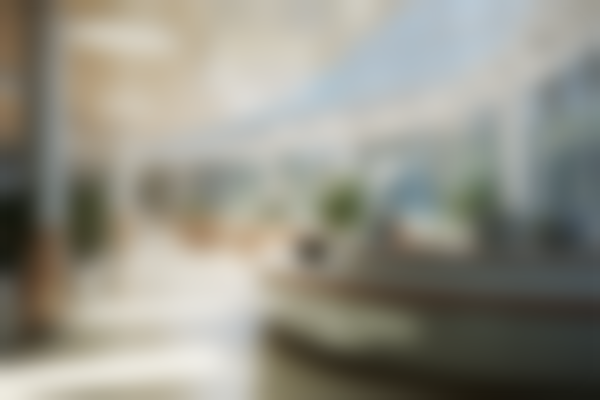 二、晋中海峰口腔门诊部(曙光西路店)医生团队，打造专精诊疗服务