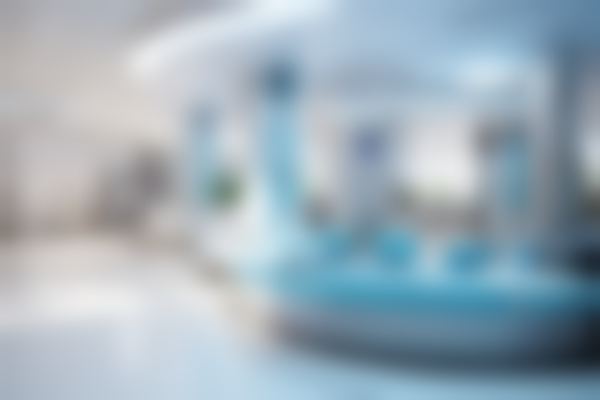 六、广东医 科 大学附属口腔医院荣誉资质与患者口碑，见证品牌实力