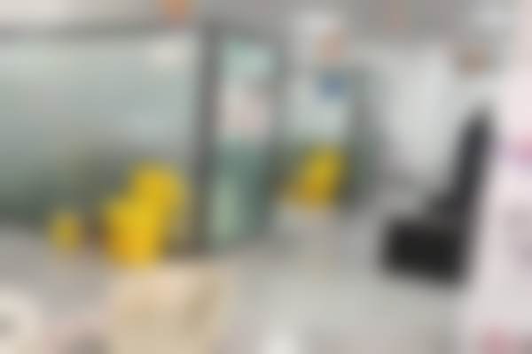 二、巴南重庆美牙健口腔诊所医生团队,打造专精诊疗服务