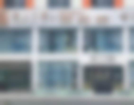 二、东莞寮步致上口腔门诊部医生团队，打造专精诊疗服务