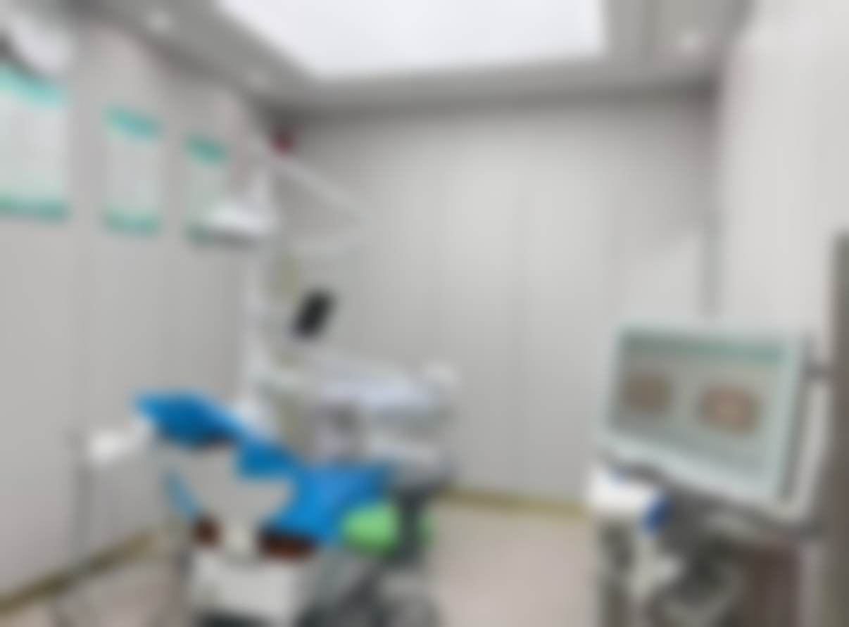 石家庄齿度医院管理有限公司裕华口腔诊所[即刻种植、微创种植]2680元/颗 主推种植医师拥有15年专业临床经验，可开展all-on-4全口等高难度复杂种植项目