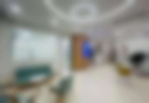 二、山东临沂铂菲克口腔（学府路店）医生团队，打造专精诊疗服务