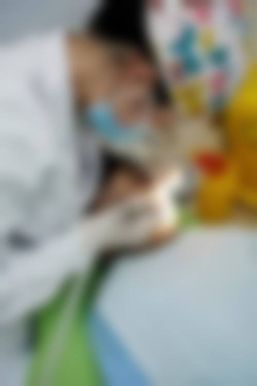 二、浙江嘉兴海宁艾芽仕口腔医生团队，打造专精诊疗服务