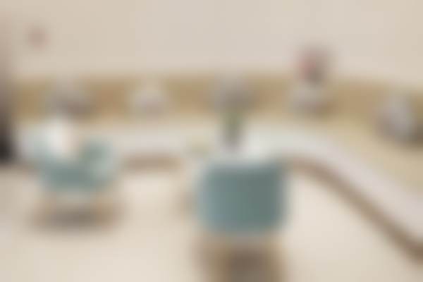 二、舟山维乐口腔门诊部（普陀天地店）医生团队，打造专精诊疗服务