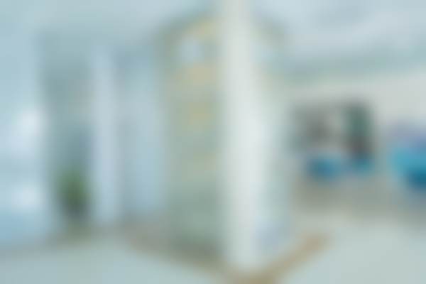 六、洛阳西工维瑞乐口腔门诊部荣誉资质与患者口碑，见证品牌实力