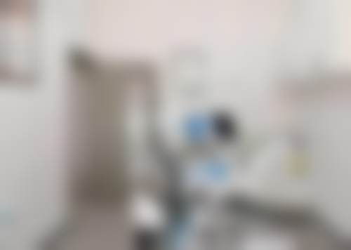 二、武汉华硕口腔门诊部（黄陂分院）医生团队，打造专精诊疗服务