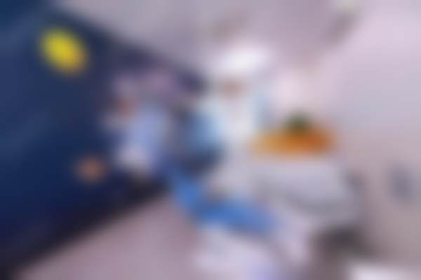 二、汕头芽芽口腔门诊部医生团队,打造专精诊疗服务