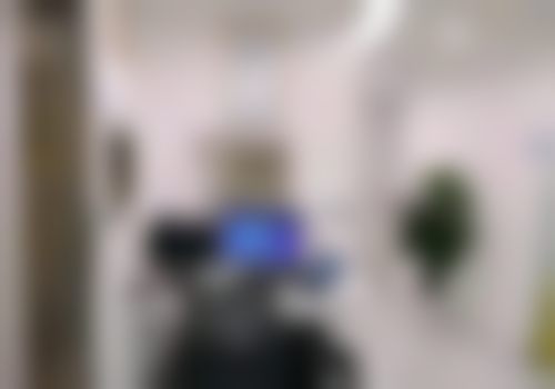 二、重庆众植博仕口腔门诊部（大学城店）医生团队，打造专精诊疗服务