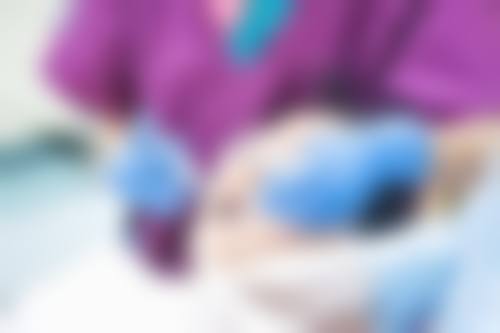 医生资质介绍:具有影响力认证与专精背景