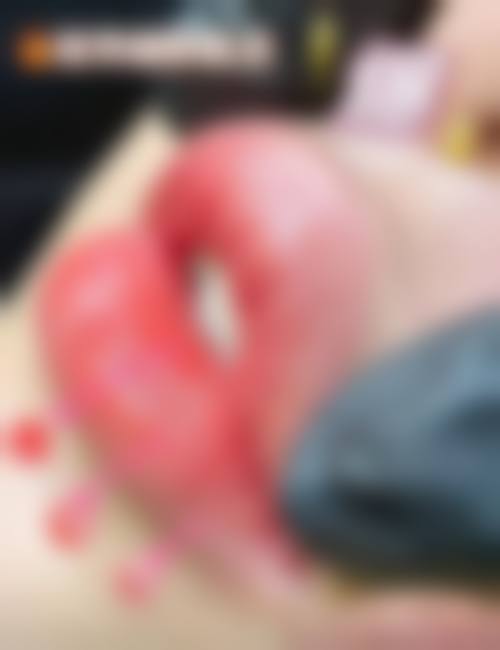 从业多年医生团队坐诊，李铭进医师领衔打造精致美学